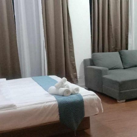 Accommodation Services Makati City Esterno foto