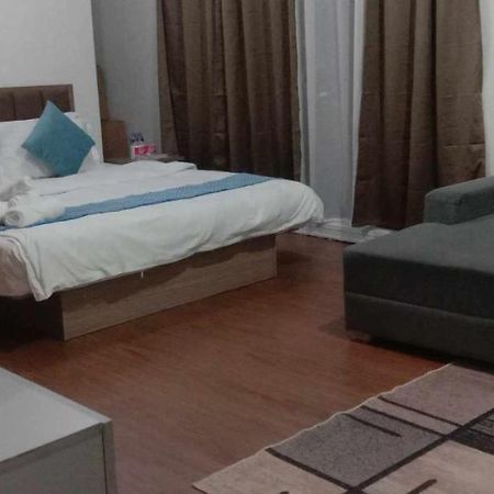 Accommodation Services Makati City Esterno foto