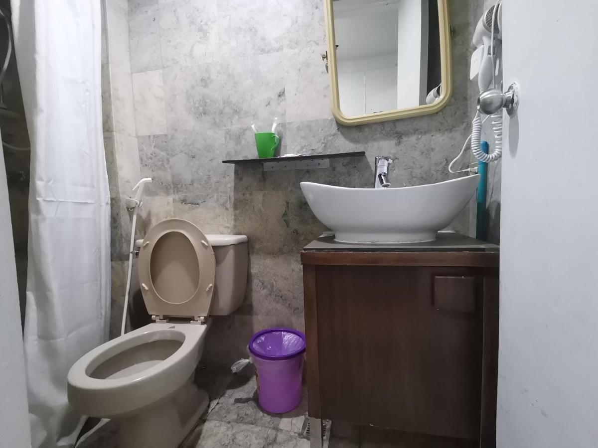 Accommodation Services Makati City Esterno foto